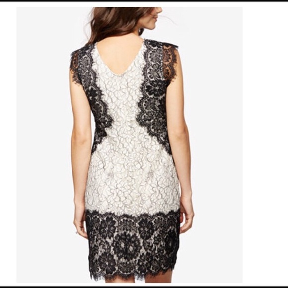 A Pea in the Pod Maternity Lace Dress 🎉HOST PICK 🎉❤️🍼👶🏼 - Picture 2 of 7